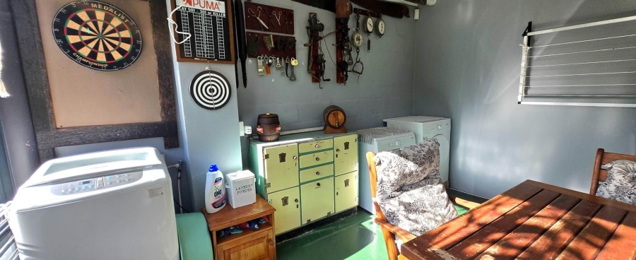 6 Bedroom Property for Sale in Franskraal Western Cape